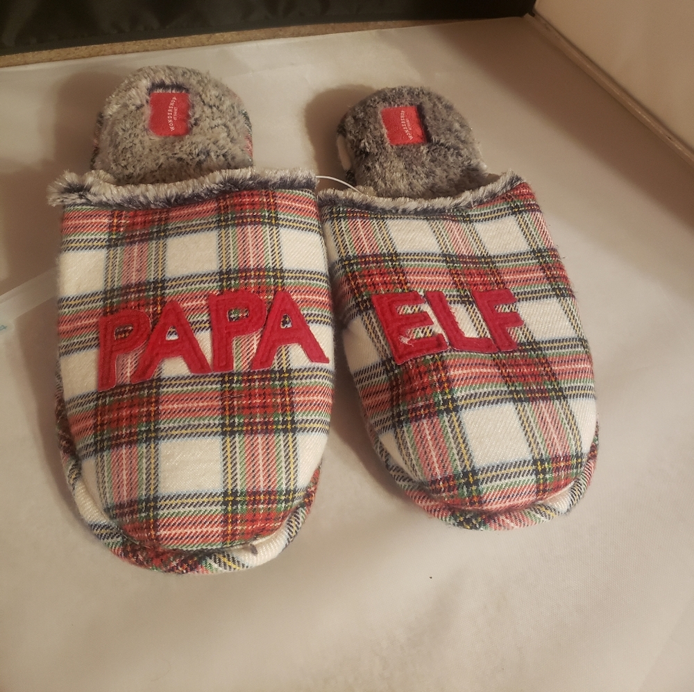 Brand new Papa Elf Slippers size XL 13/14
